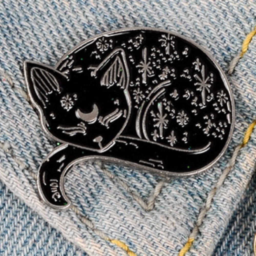 Cat Pin Celestial Space Kitty | NEW - Picture 2 of 8